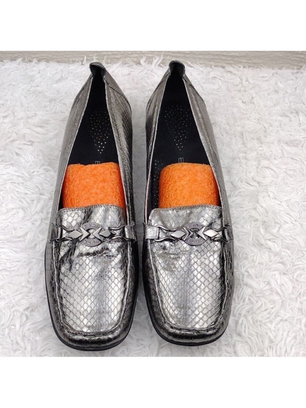 Bellini Abagail Silver Metallic Snakeskin Design Square Toe Low Wedged Heel Shoe - Picture 3 of 16